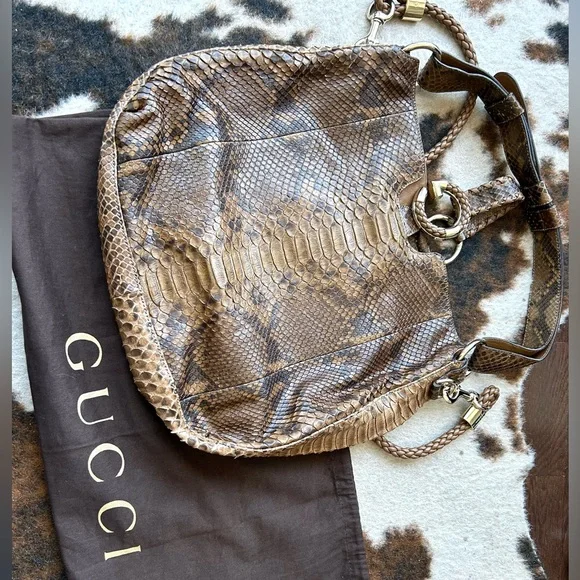 GUCCI Authentic Limited Edition Python Leather Handbag
UltraLuxury Design Piece - Picture 9 of 14